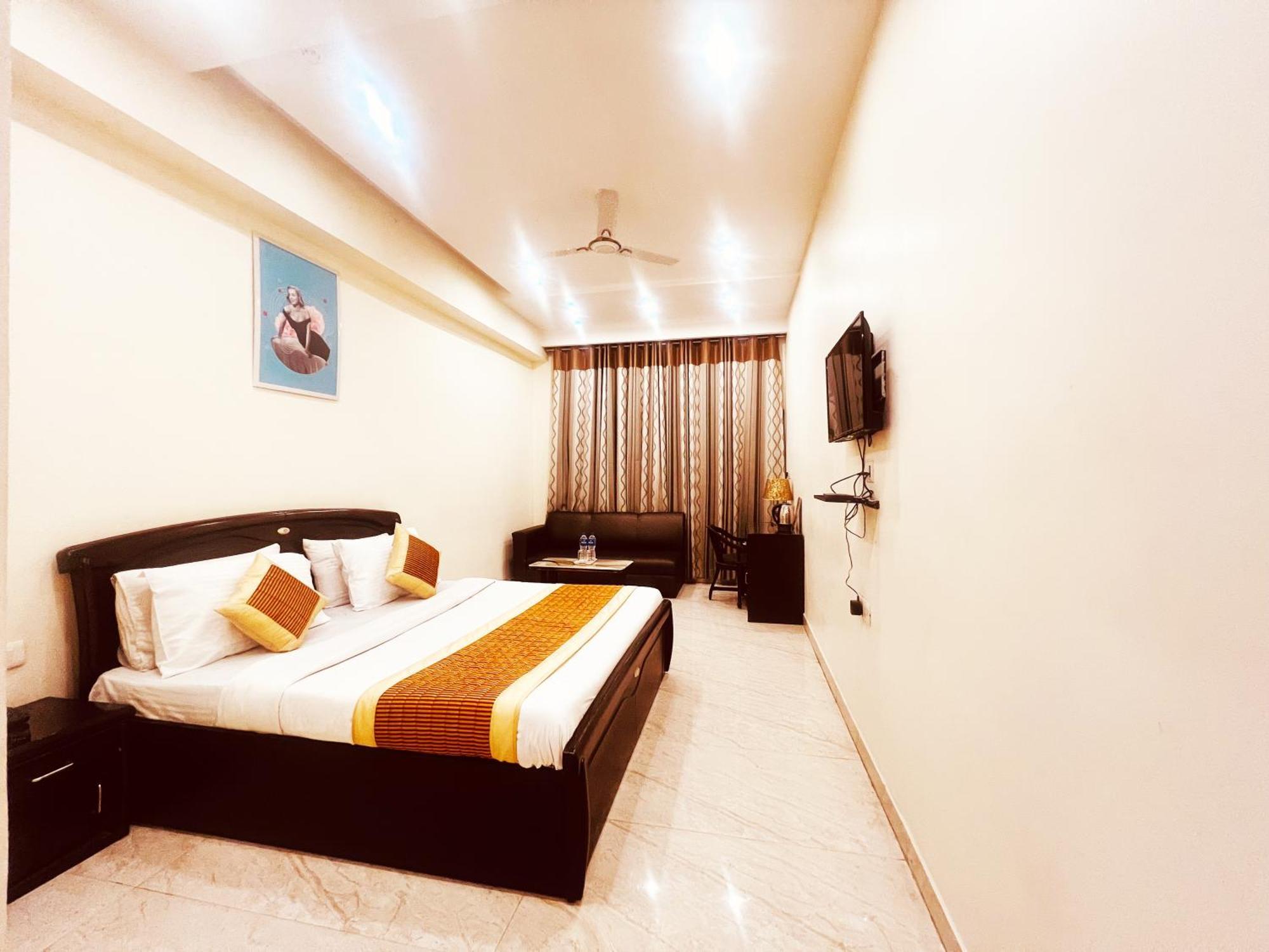 Hotel Lagoona And Banquet Hall Új-Delhi Kültér fotó